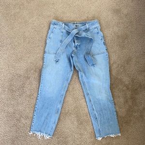 Abercrombie ankle mom jeans
